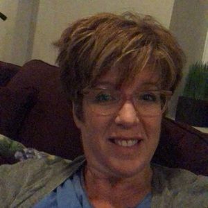 Meet your Posher, Pamela